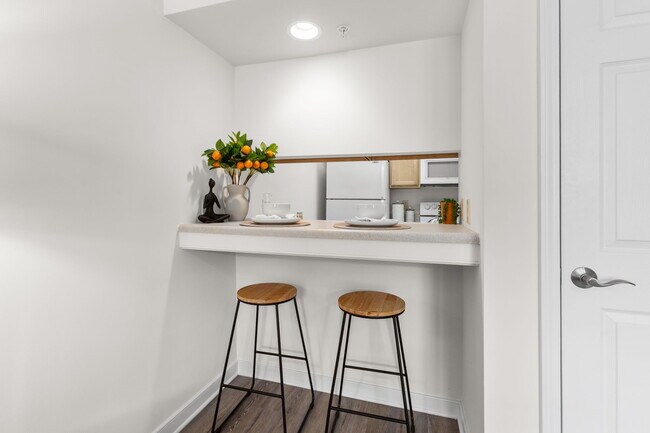 Photo - Cary Belvidere Apartments