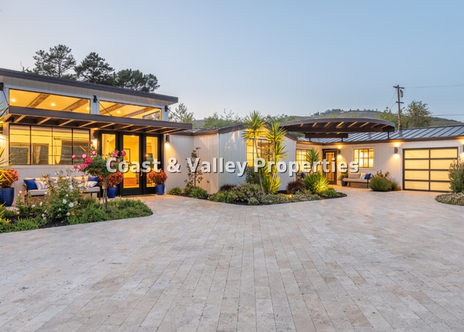 Photo - 27610-27612 Schulte Rd Unit 27610 Schulte Road, Carmel, CA 93923