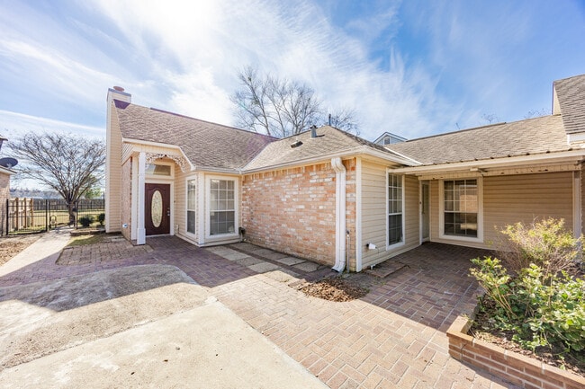 Photo - 13442 S Fairview Ave