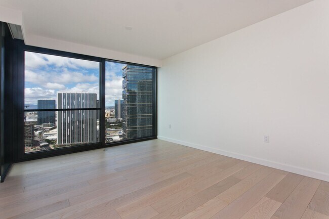 Photo - Victoria Place 2705 - Sophisticated 1BR