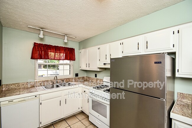 Photo - 7819 Hills and Dales Rd NW