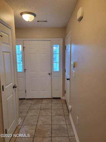 Photo - 421 Nordhoff St