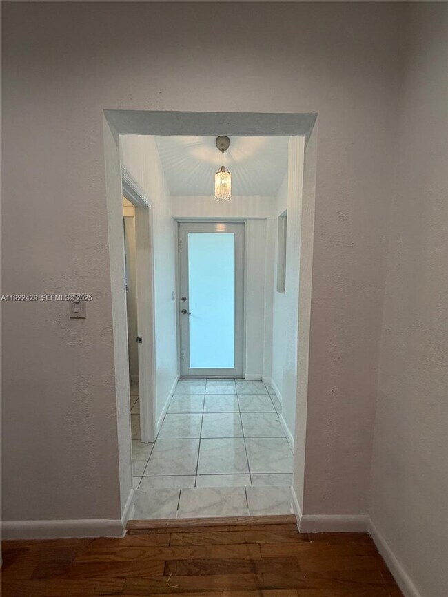 Photo - 6855 NE 5th Ave Unit B