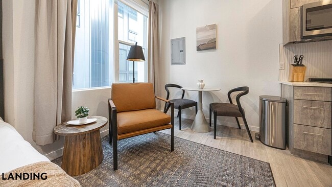 Building Photo - 3022 Zuni St