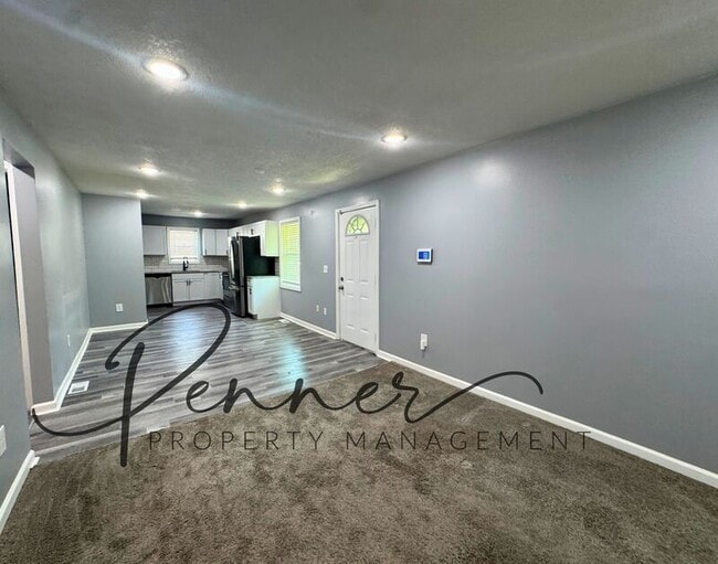 Photo - 8446 Oak St