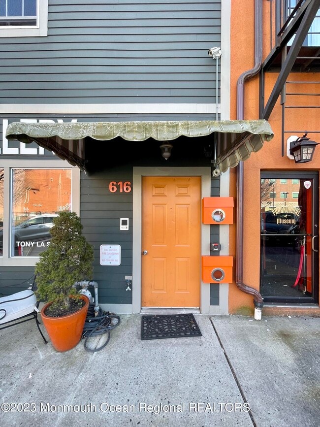 Photo - 619 Cookman Ave Unidad 2