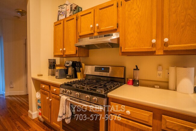 51-53 Riverdale St