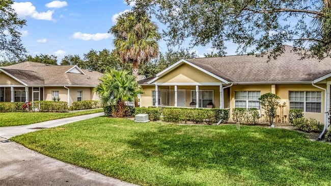 Photo - 1647 Red Oak Ln