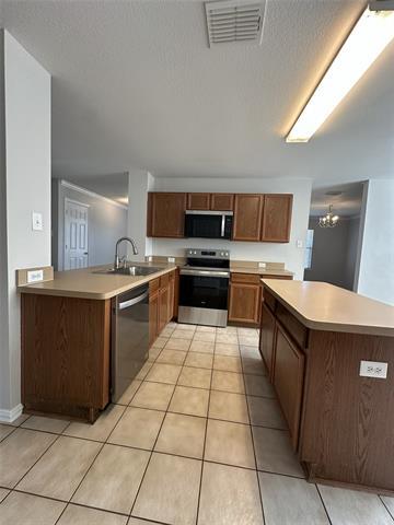 Building Photo - 619 Mary Wilson Dr