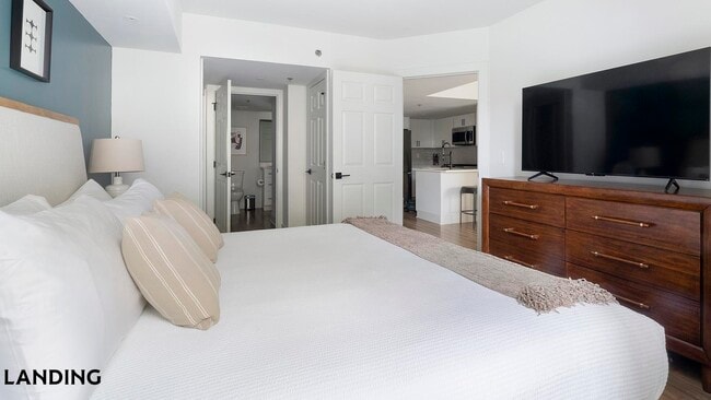 Photo - 1221 S Eads St Unit 02-0304