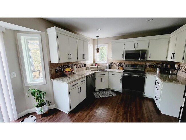 Photo - 2341 Ponds Way