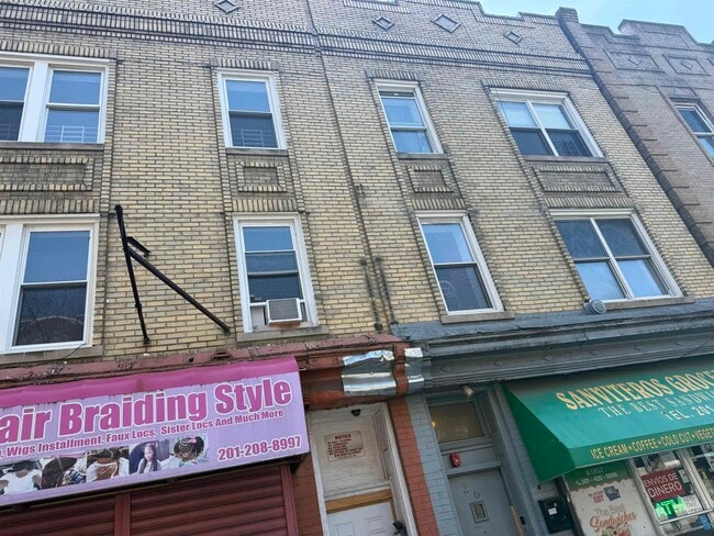 Photo - 38 M.L.K. Drive Unit 2