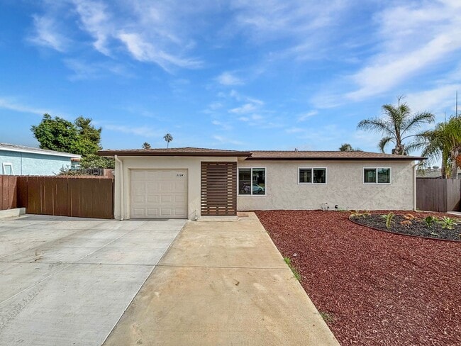 Building Photo - Charming 3BD/2BA House in Clairemont w/ W/...