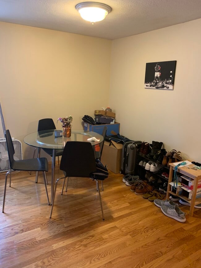 Photo - 381 Dorchester St Unit A1