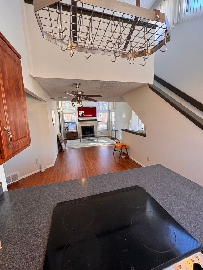 Photo - Autumn Heights Townhouse