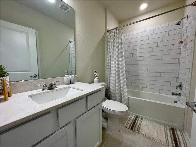 Photo - 2143 Charming Ave