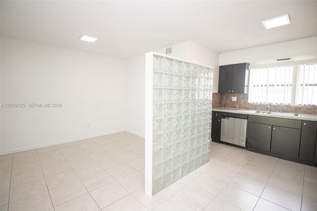 Photo - 10085 NW 6th Terrace