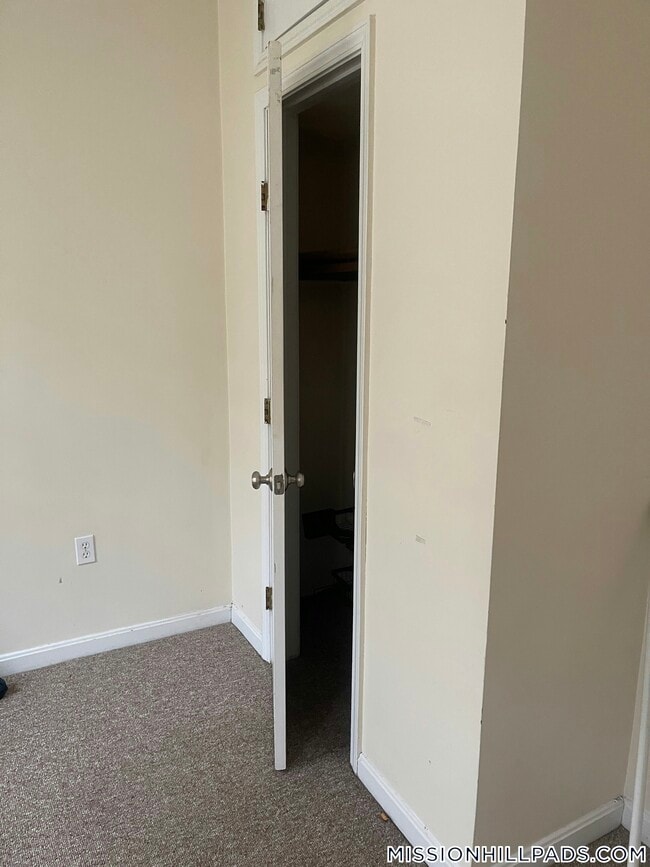 Photo - 59 S Huntington Ave Unidad 2