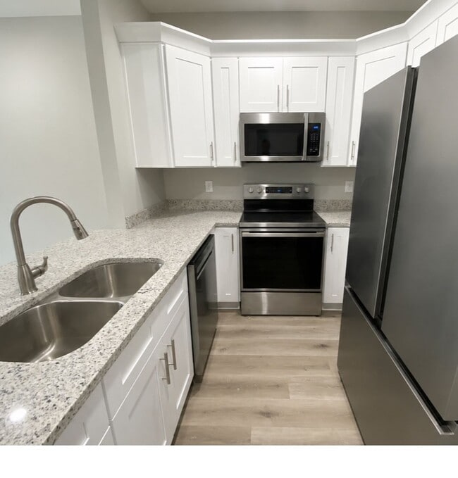 Photo - 2513 Bratton Street Unit B