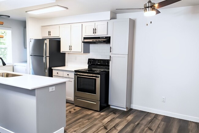 Carriage House Apartments