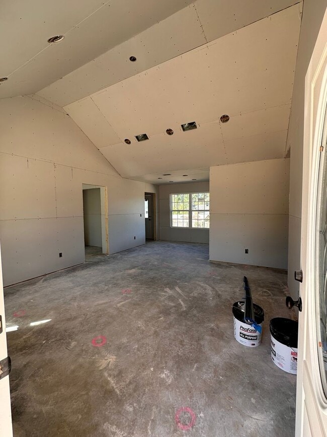 Photo - 4 Bed 3 Bath Brick Home