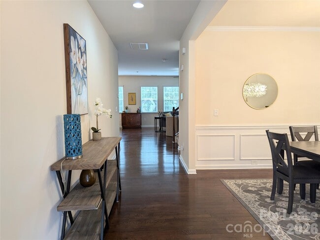 Photo - 132 Cherry Bark Dr