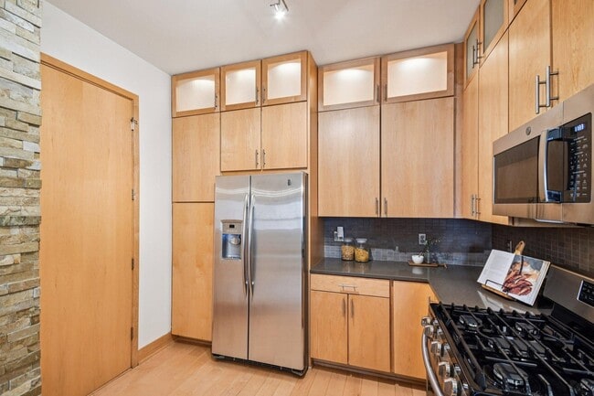 Photo - 100 3rd Ave S Unit 406