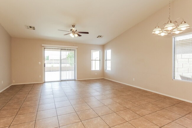 Photo - 2431 W Gaby Rd