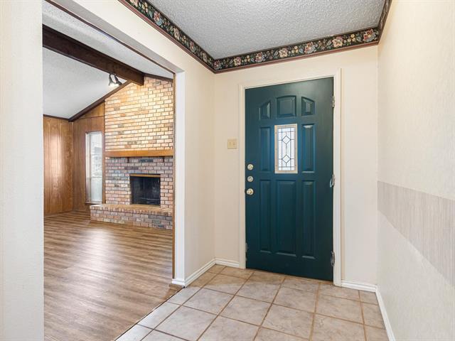 Photo - 1104 Terry Way