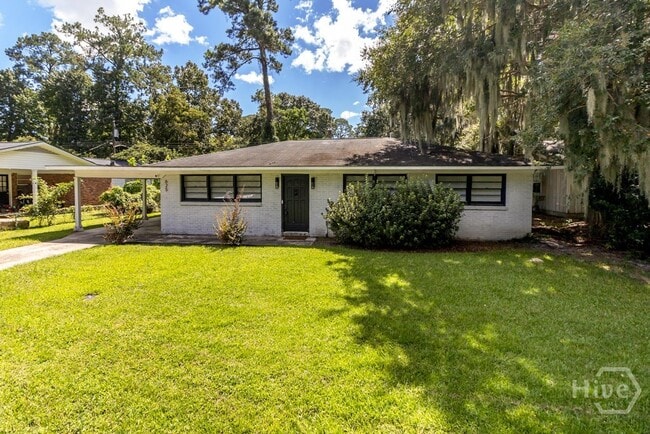 Building Photo - 625 Stuart St