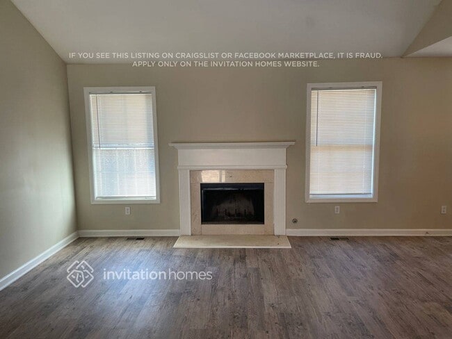 Photo - 186 Sandstone Pl
