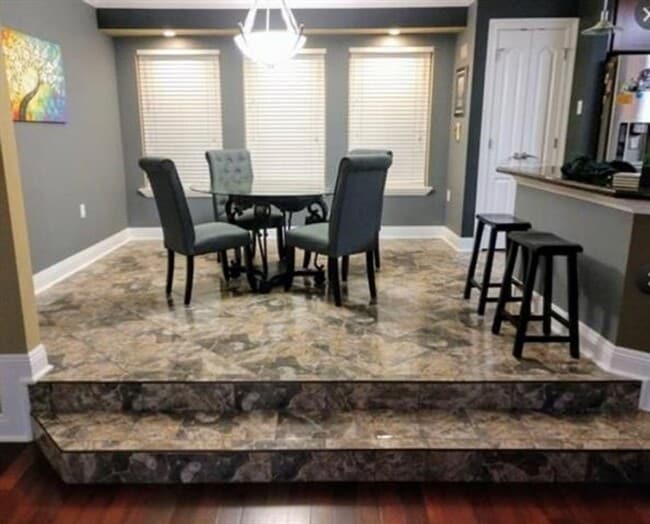 Photo - 3212 Debouchel Blvd