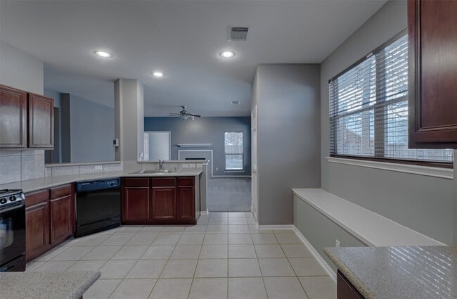 Photo - 4018 Old Pine Grove Dr