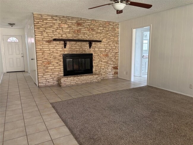 Building Photo - 1802 St Williams St Rental