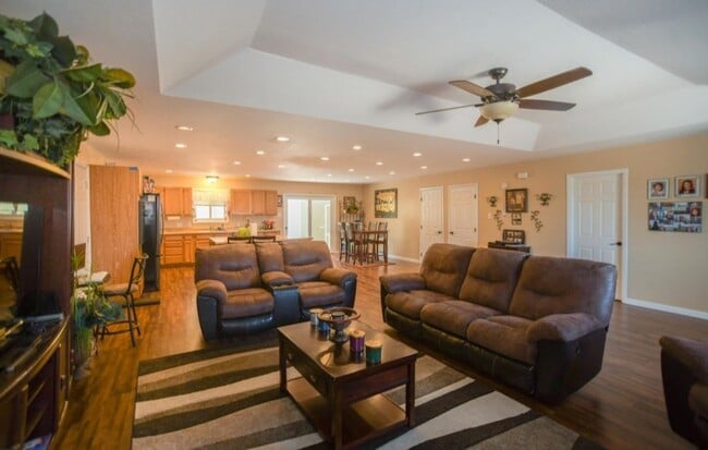 Photo - 2888 Pine Ridge Dr