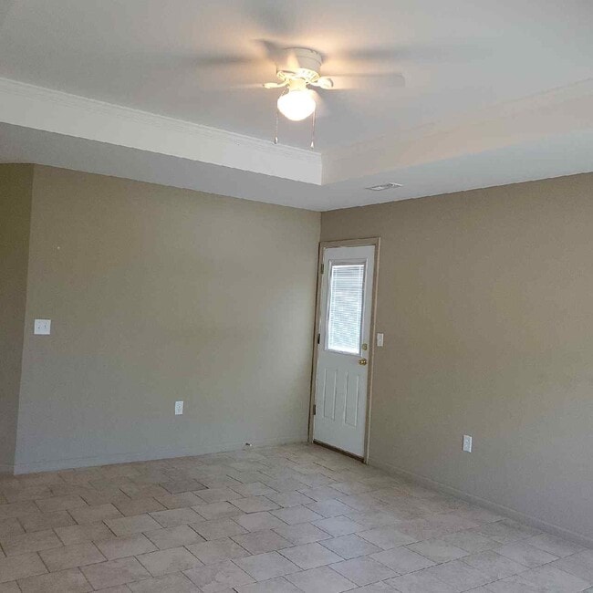 Photo - 524 W Gay St