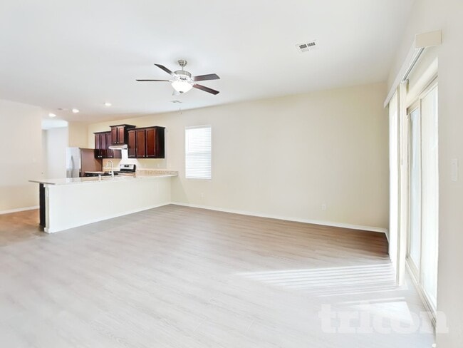 Photo - 3715 Buffalo Trail Rd NE