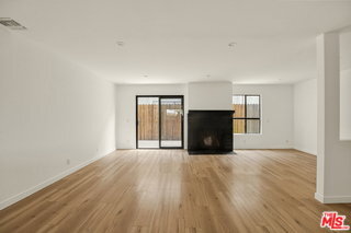 Photo - 2020 Delaware Ave