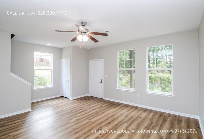 Photo - 473 Olive Branch Way