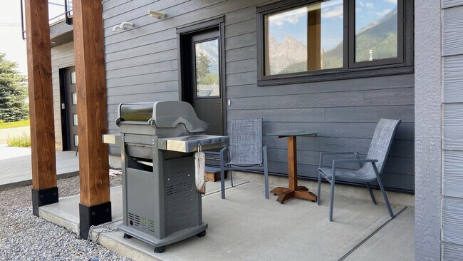 Photo - 691 7 Street-SI ID1473813P Unit SI ID1473813P