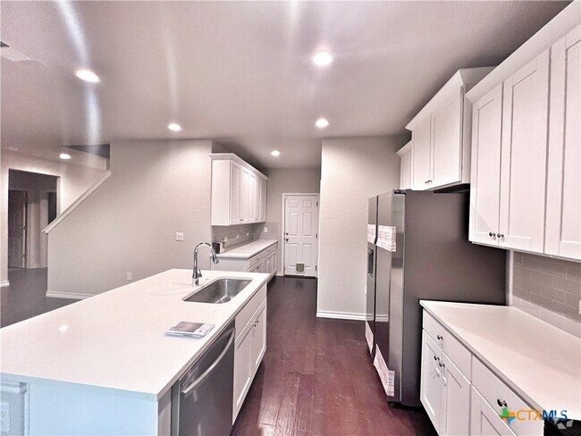 Building Photo - 3949 Legend Wds Rental