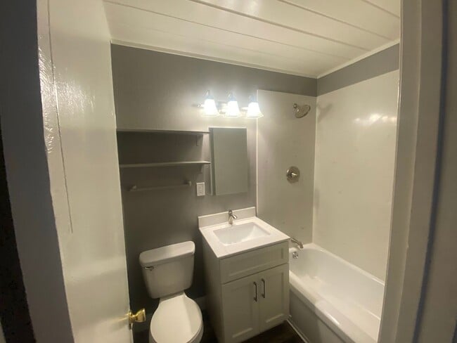 Photo - 1475 Marclair Dr Unit D