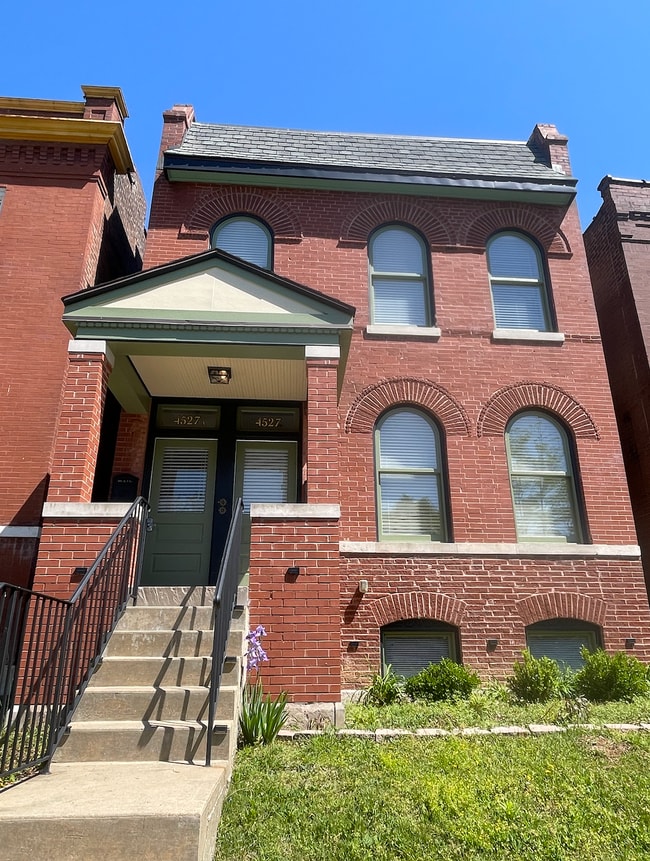 Photo - 4527 Oakland Ave Unidad 4527 Oakland Ave 1