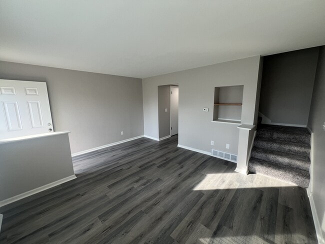 Photo - 1882 NW Washington Blvd