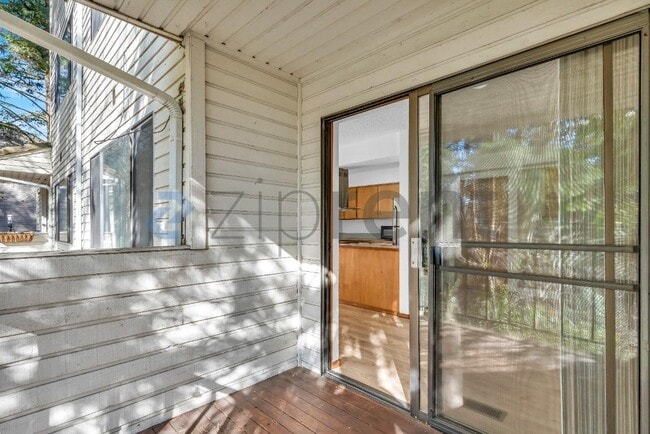 Photo - 264 Cervantes Cir