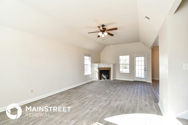 Photo - 1116 Warwick Pl