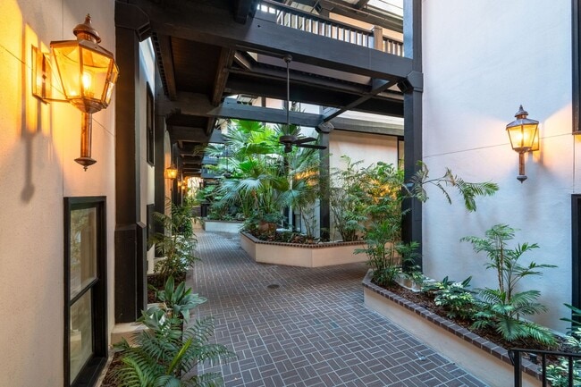 Photo - Stylish City Living in Historic Charleston