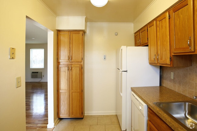 Cocina - The Manor at Spring Lake, LLC