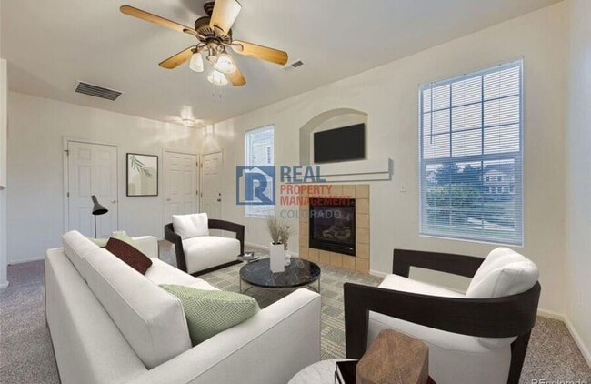 Photo - 12740 Jasmine St