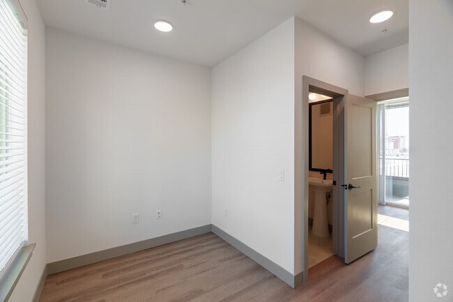 3BR, 2.5BA - 1,470SF - Bedroom